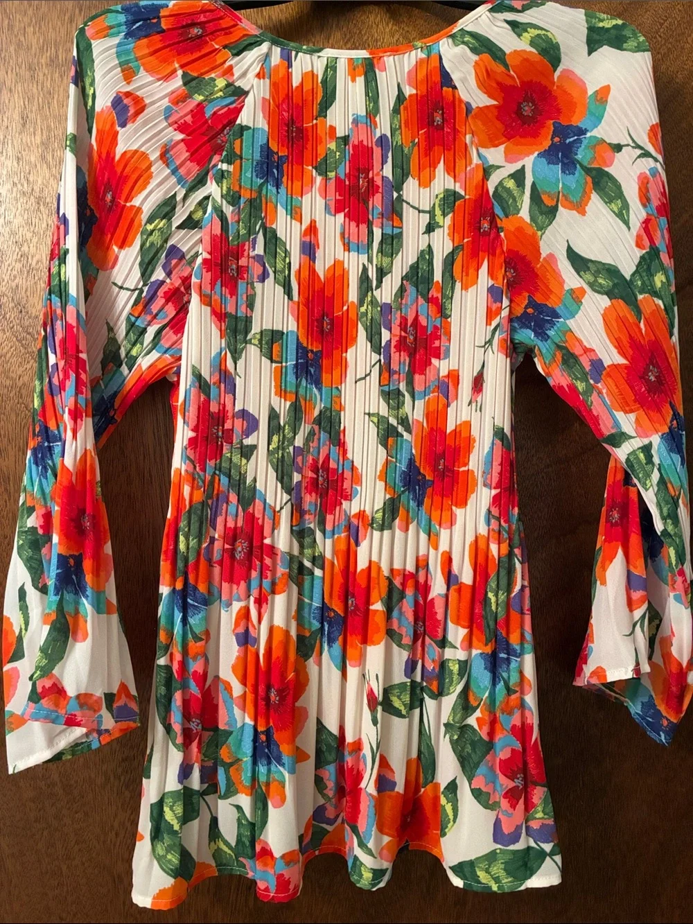 Sunny Leigh floral orange green mixed color blouse